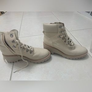 Dolce Vita Boots Size 7.5